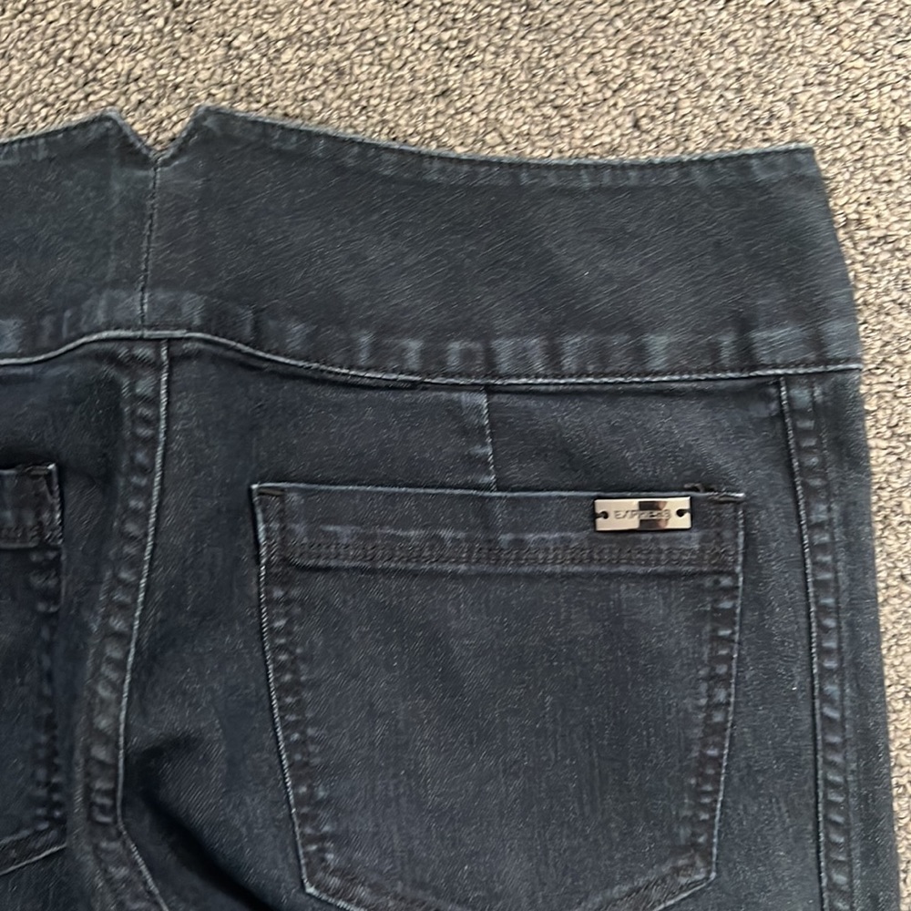 Jeans - Picture 3 of 8